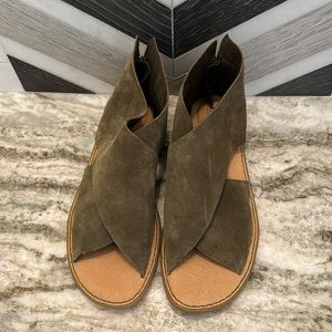 Born Olive Suede sandals; cushioned leather footbed; comfy